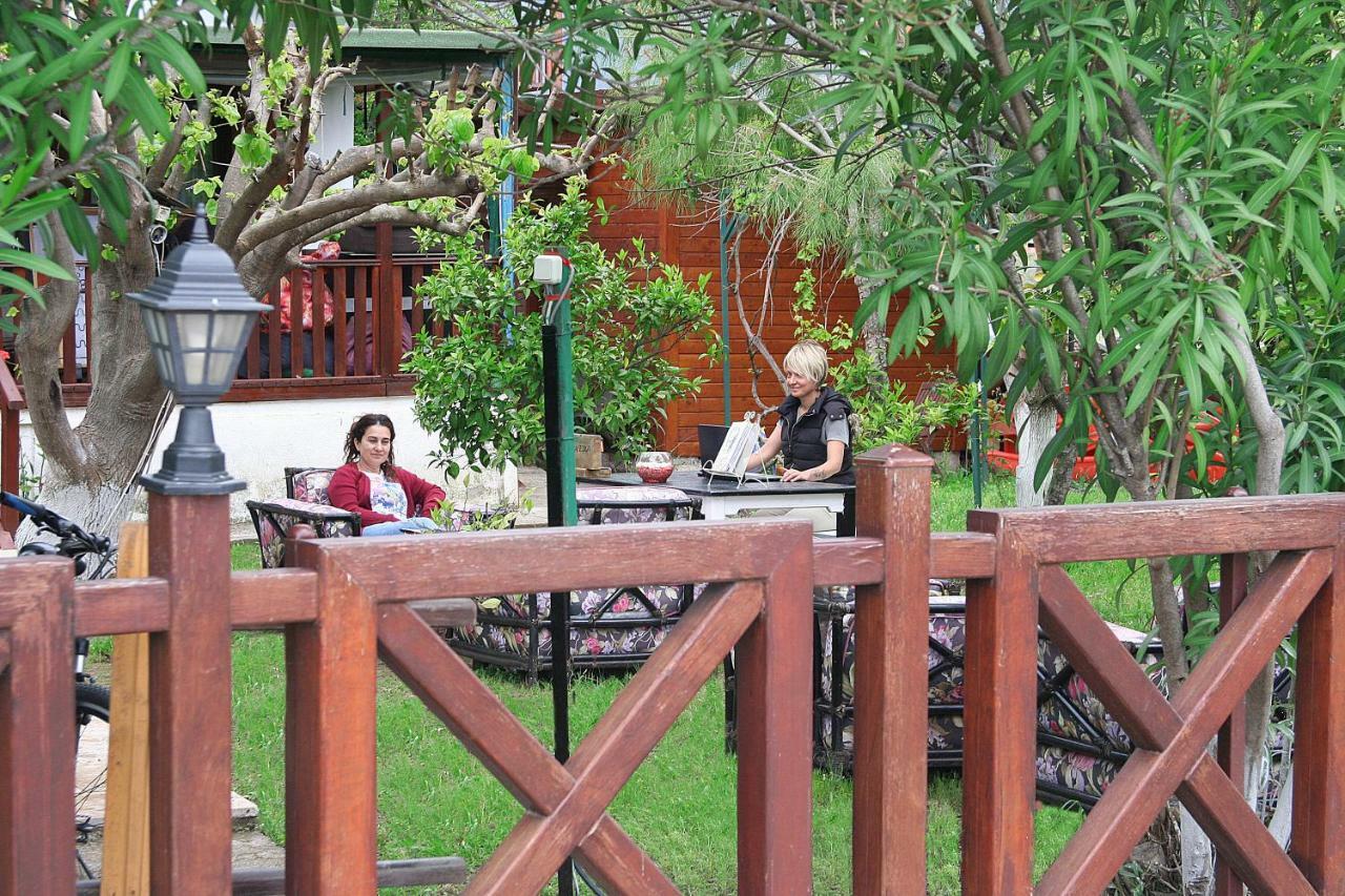 La Boutique Hemerans Cirali Hotel Luaran gambar