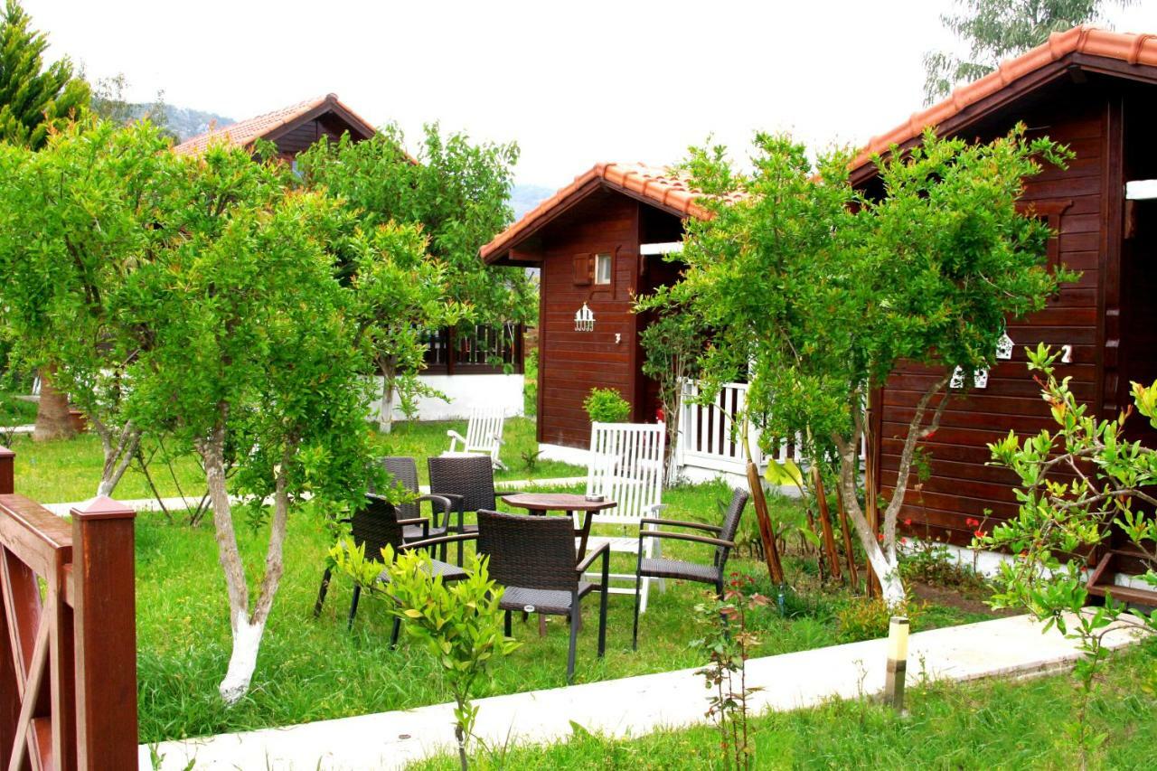 La Boutique Hemerans Cirali Hotel Luaran gambar